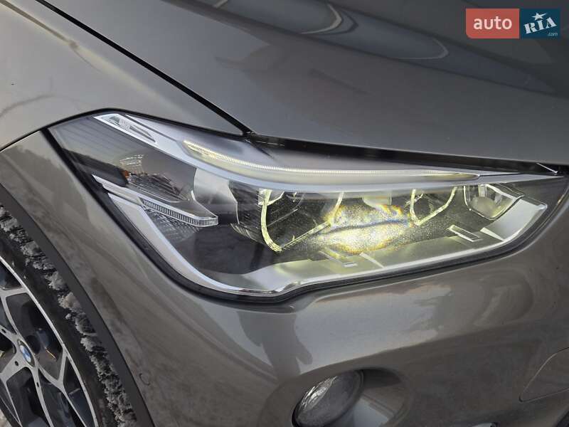 Внедорожник / Кроссовер BMW X1 2016 в Киеве