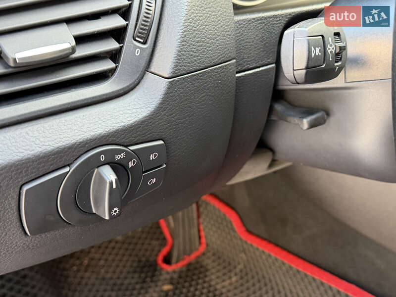 Внедорожник / Кроссовер BMW X1 2010 в Одессе