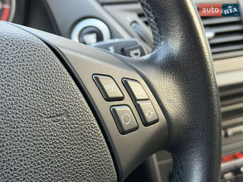 Внедорожник / Кроссовер BMW X1 2010 в Одессе