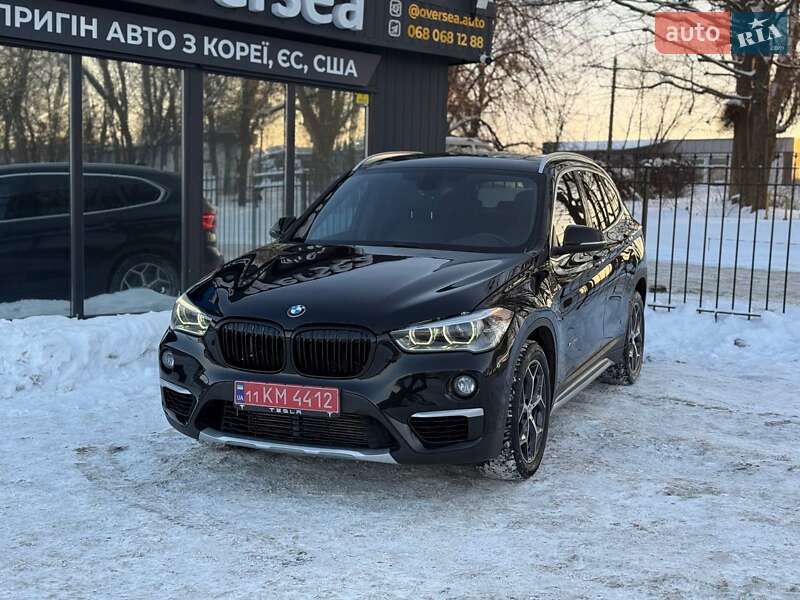 Внедорожник / Кроссовер BMW X1 2016 в Хмельницком
