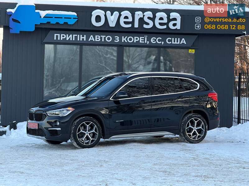 Внедорожник / Кроссовер BMW X1 2016 в Хмельницком
