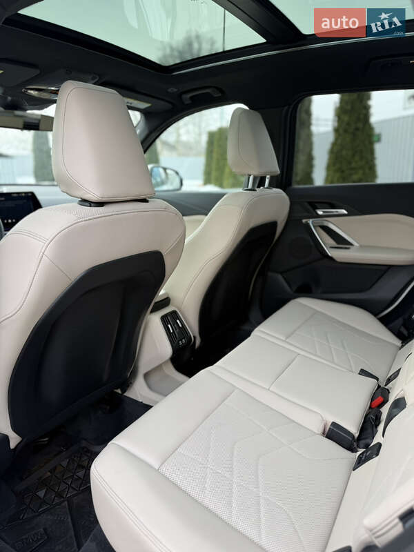 Внедорожник / Кроссовер BMW X1 2024 в Одессе