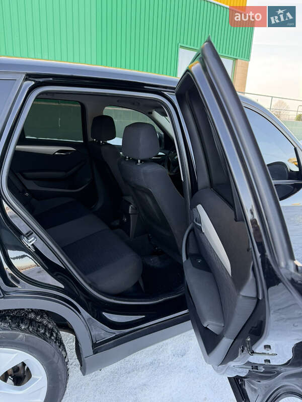 Внедорожник / Кроссовер BMW X1 2011 в Мукачево фото 22 Внедорожник / Кроссовер BMW X1 2011 в Мукачево