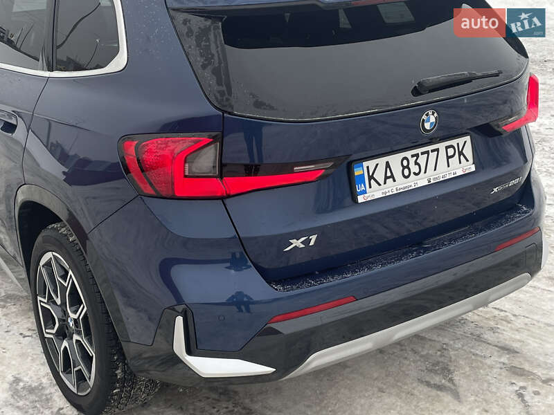 Внедорожник / Кроссовер BMW X1 2024 в Киеве
