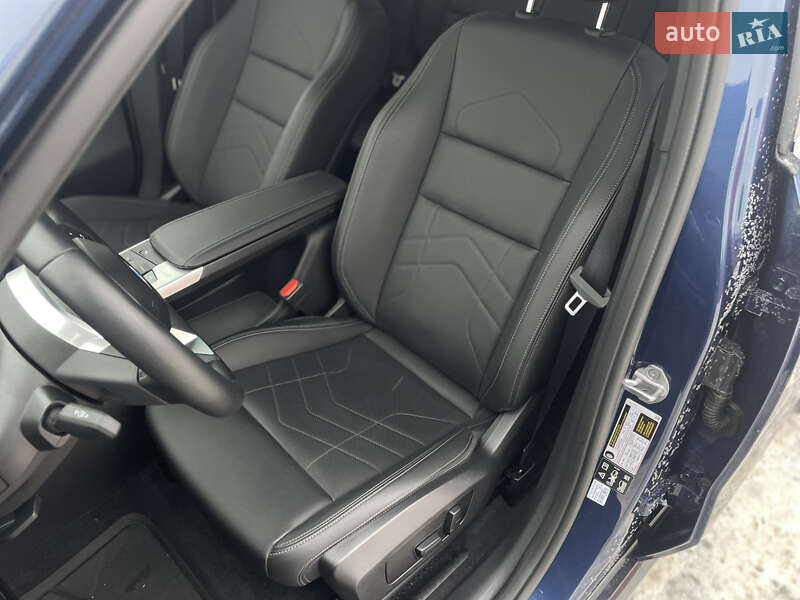 Внедорожник / Кроссовер BMW X1 2024 в Киеве