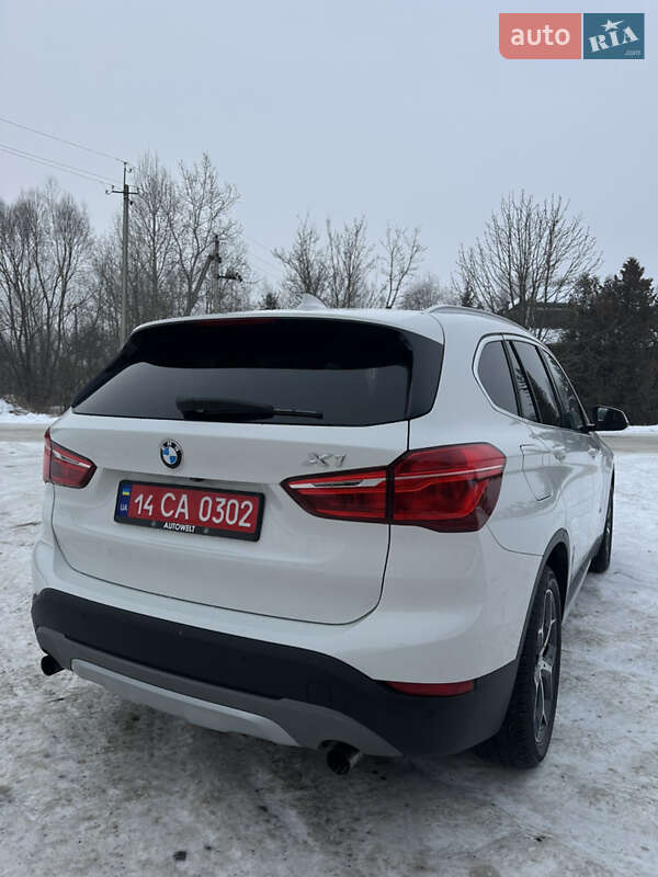 Внедорожник / Кроссовер BMW X1 2016 в Рожнятове