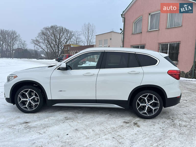 Внедорожник / Кроссовер BMW X1 2016 в Рожнятове