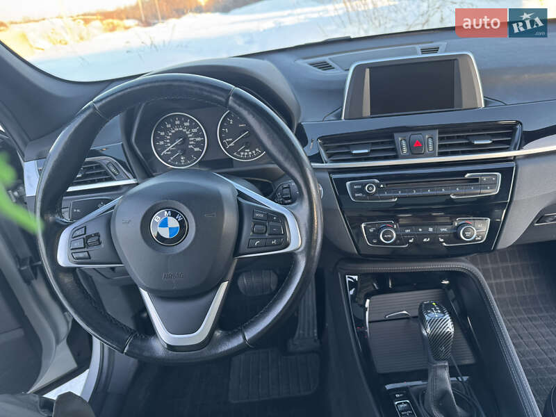 Внедорожник / Кроссовер BMW X1 2015 в Львове фото 9 Внедорожник / Кроссовер BMW X1 2015 в Львове