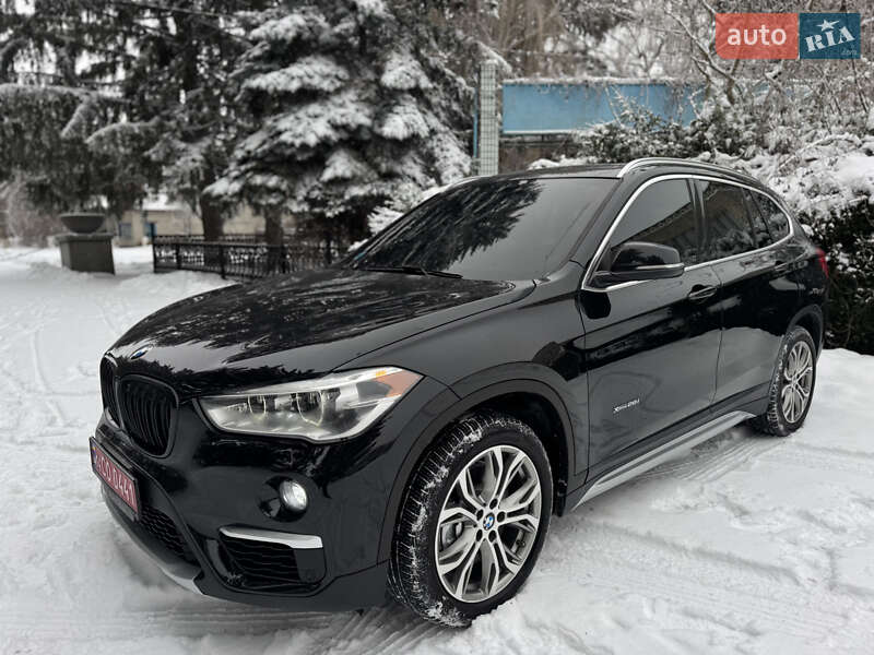 Внедорожник / Кроссовер BMW X1 2017 в Умани
