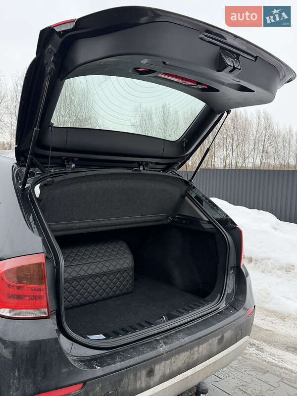 Внедорожник / Кроссовер BMW X1 2010 в Хмельницком фото 5 Внедорожник / Кроссовер BMW X1 2010 в Хмельницком