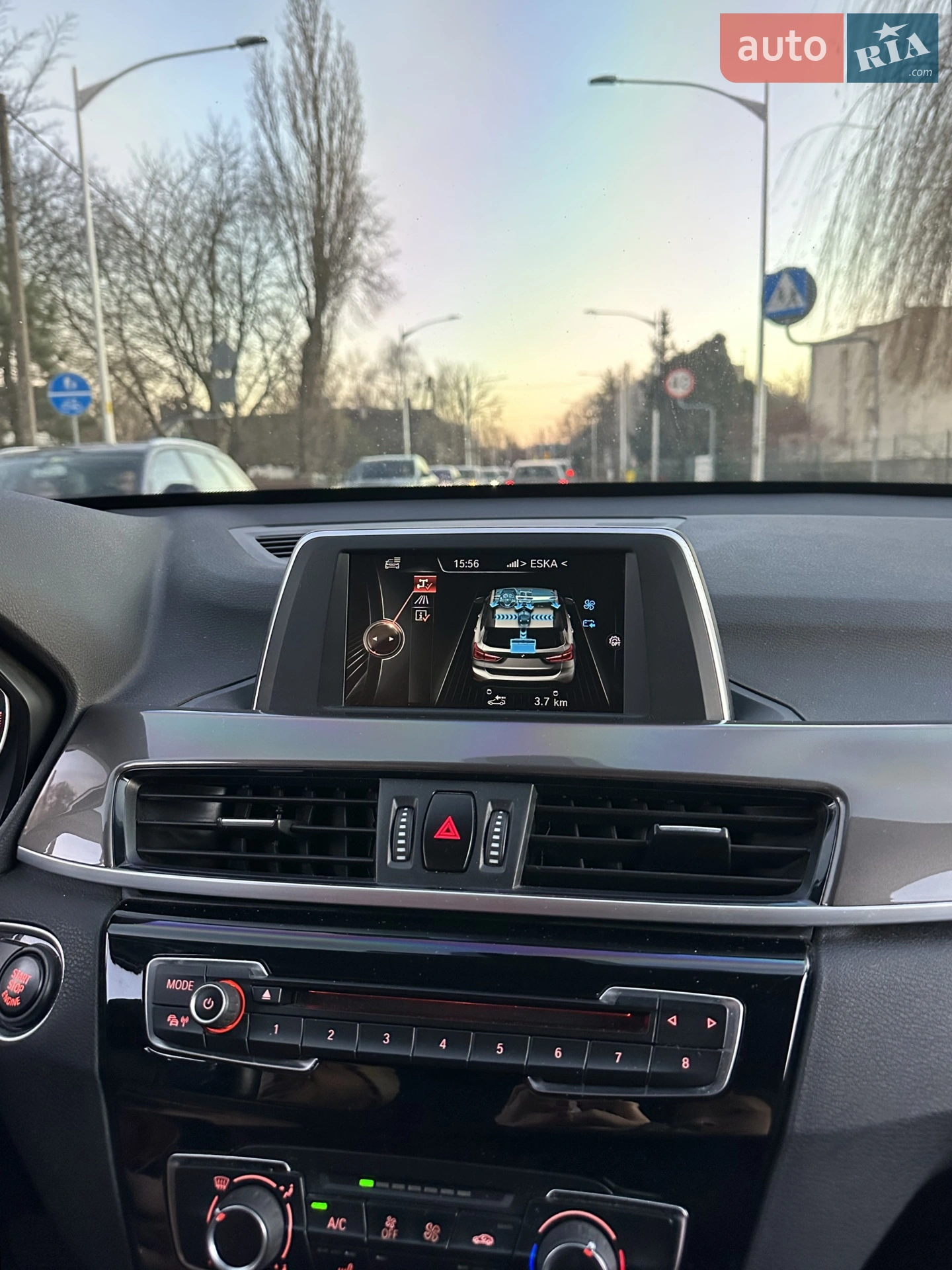 2016 BMW X1 - мініатюра 17