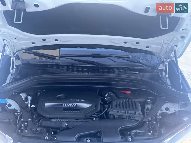 Внедорожник / Кроссовер BMW X1 2021 в Чернигове