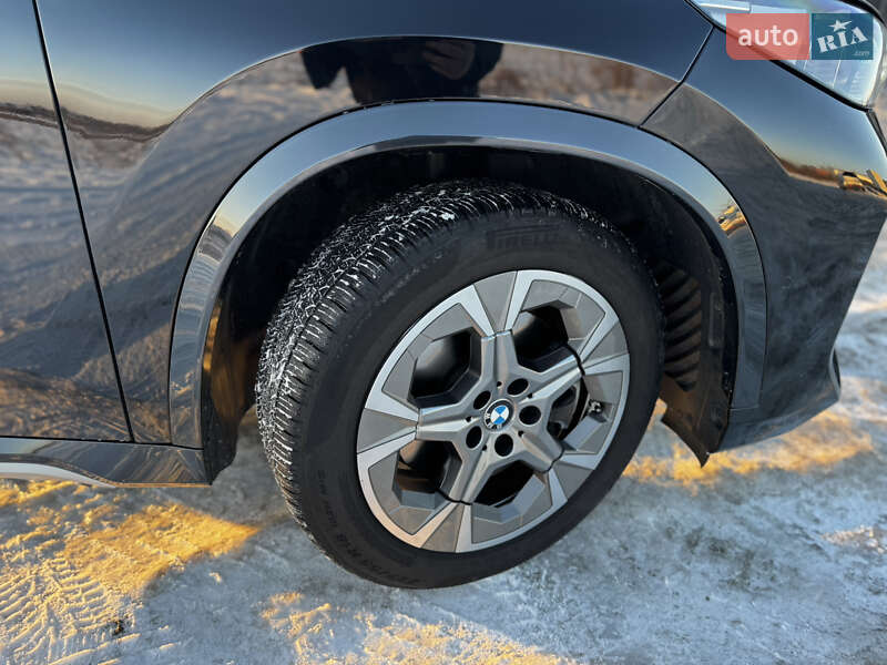 Внедорожник / Кроссовер BMW X1 2023 в Киеве фото 54 Внедорожник / Кроссовер BMW X1 2023 в Киеве