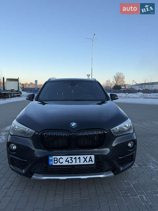 Внедорожник / Кроссовер BMW X1 2017 в Ковеле