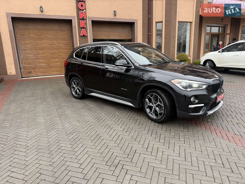 Внедорожник / Кроссовер BMW X1 2016 в Тячеве