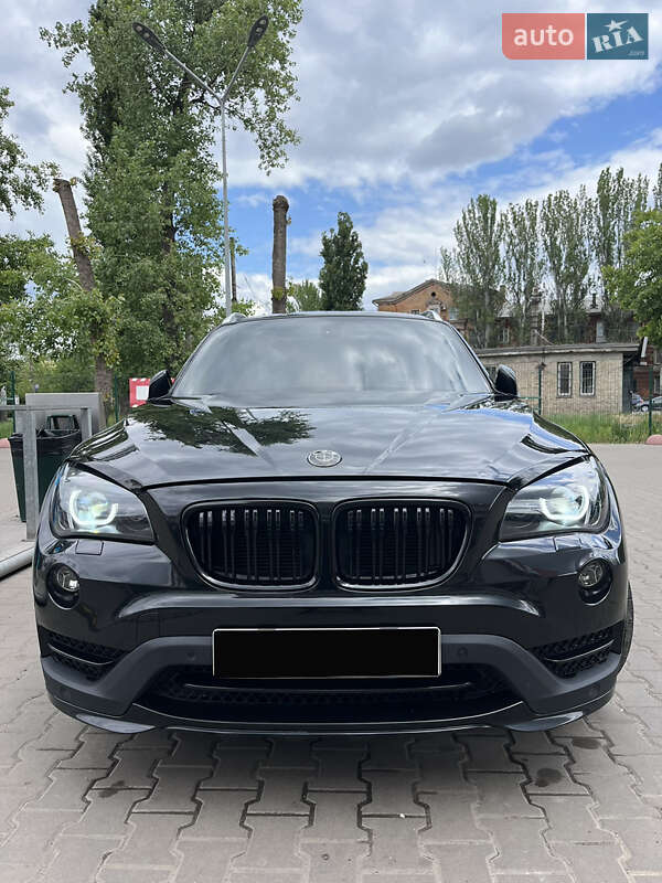 Внедорожник / Кроссовер BMW X1 2015 в Кривом Роге