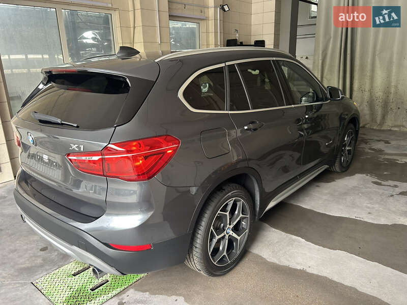 Внедорожник / Кроссовер BMW X1 2018 в Ивано-Франковске