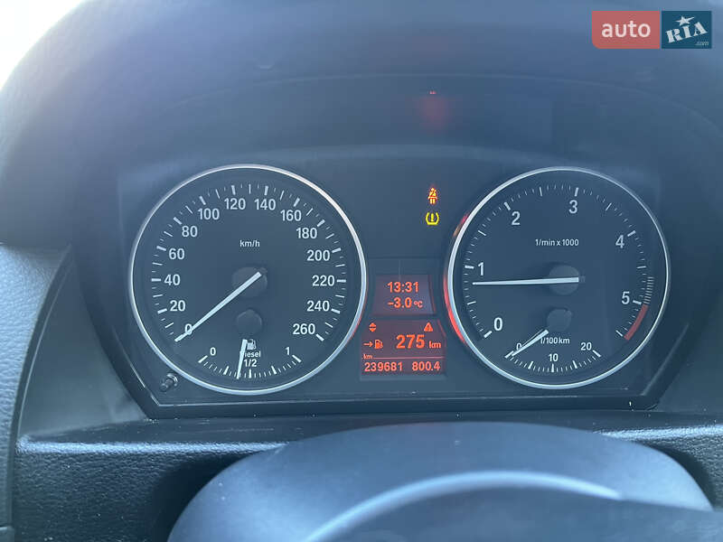 Позашляховик / Кросовер BMW X1 2014 в Києві