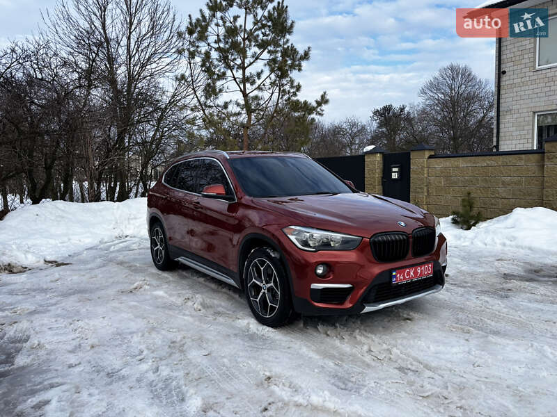 Внедорожник / Кроссовер BMW X1 2018 в Львове