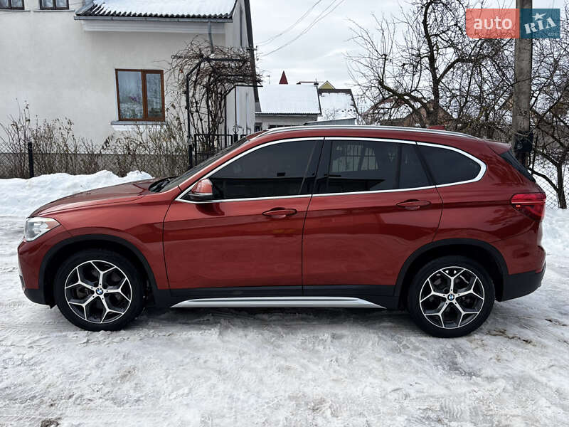 Внедорожник / Кроссовер BMW X1 2018 в Львове
