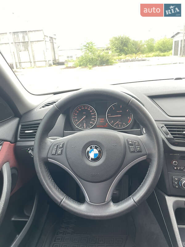 Позашляховик / Кросовер BMW X1 2012 в Кременчуці фото 17 Позашляховик / Кросовер BMW X1 2012 в Кременчуці