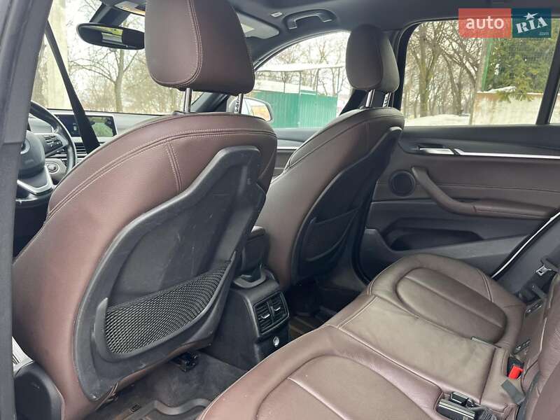 Внедорожник / Кроссовер BMW X1 2018 в Ровно