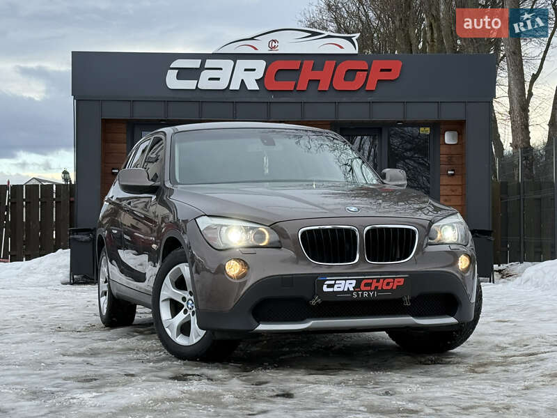 BMW X1 2011