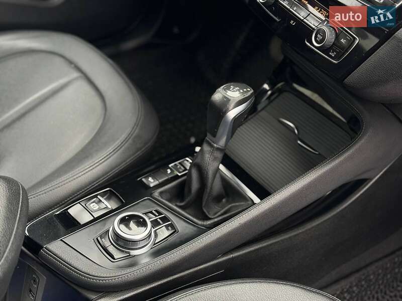 Позашляховик / Кросовер BMW X1 2016 в Львові