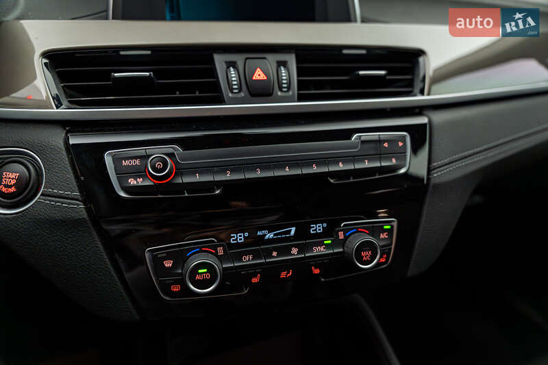 Внедорожник / Кроссовер BMW X1 2020 в Киеве