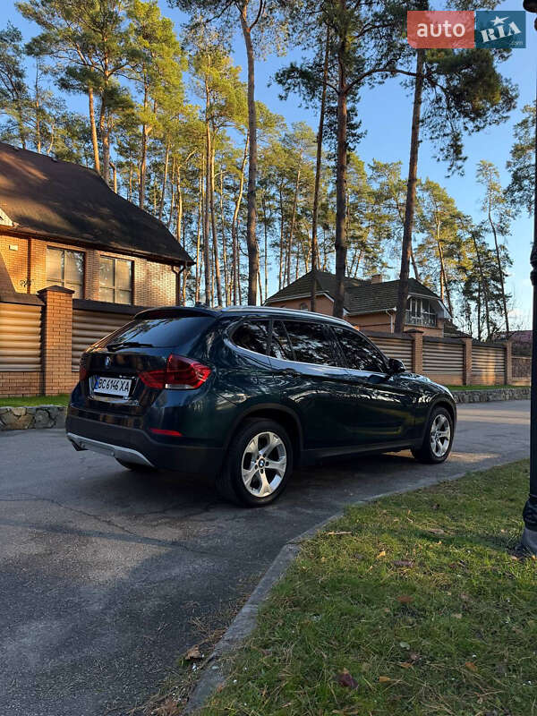 Внедорожник / Кроссовер BMW X1 2012 в Чернигове