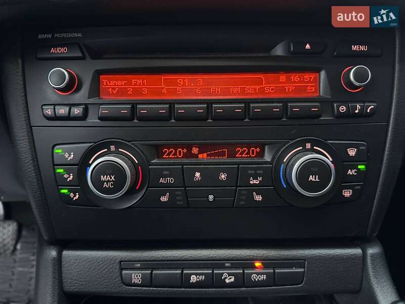 Внедорожник / Кроссовер BMW X1 2013 в Виннице