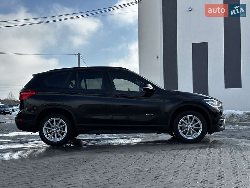 Внедорожник / Кроссовер BMW X1 2018 в Львове