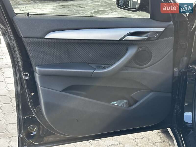 Внедорожник / Кроссовер BMW X1 2018 в Львове