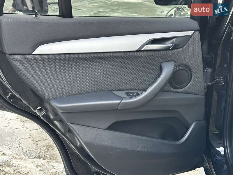 Внедорожник / Кроссовер BMW X1 2018 в Львове