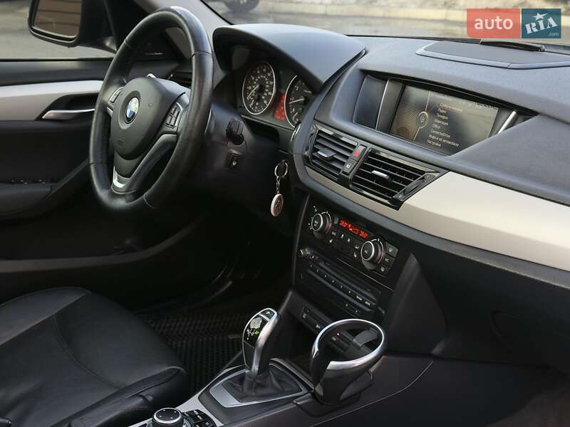 Внедорожник / Кроссовер BMW X1 2013 в Львове фото 48 Внедорожник / Кроссовер BMW X1 2013 в Львове