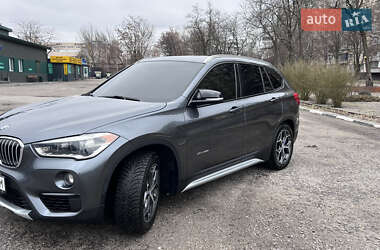 Позашляховик / Кросовер BMW X1 2016 в Запоріжжі