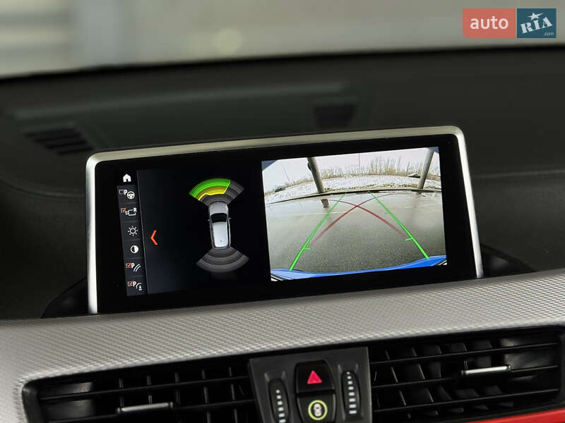 Внедорожник / Кроссовер BMW X1 2021 в Киеве