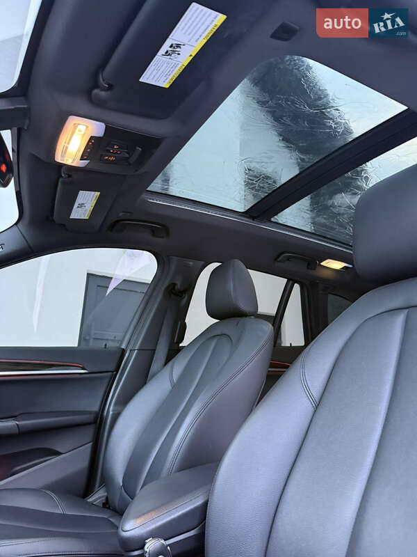 Позашляховик / Кросовер BMW X1 2015 в Львові фото 46 Позашляховик / Кросовер BMW X1 2015 в Львові