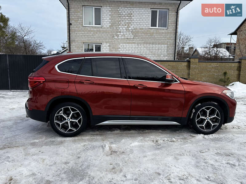 Позашляховик / Кросовер BMW X1 2018 в Львові