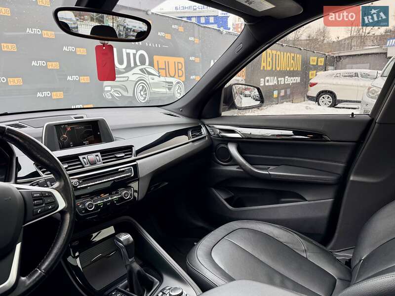 Позашляховик / Кросовер BMW X1 2015 в Харкові