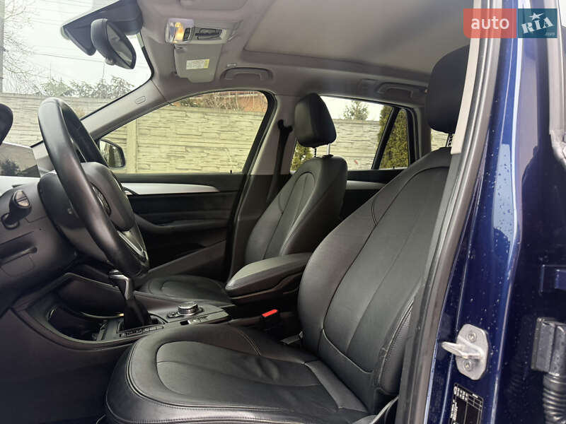 Внедорожник / Кроссовер BMW X1 2015 в Львове