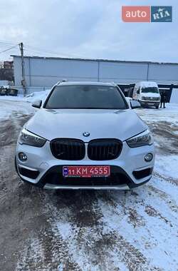Внедорожник / Кроссовер BMW X1 2016 в Тернополе