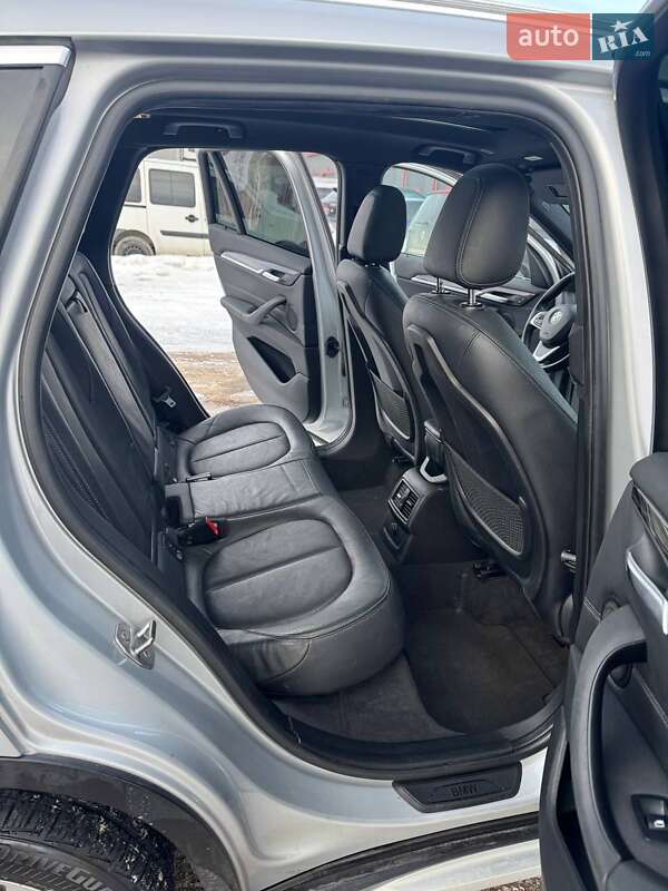 Внедорожник / Кроссовер BMW X1 2016 в Тернополе фото 15 Внедорожник / Кроссовер BMW X1 2016 в Тернополе