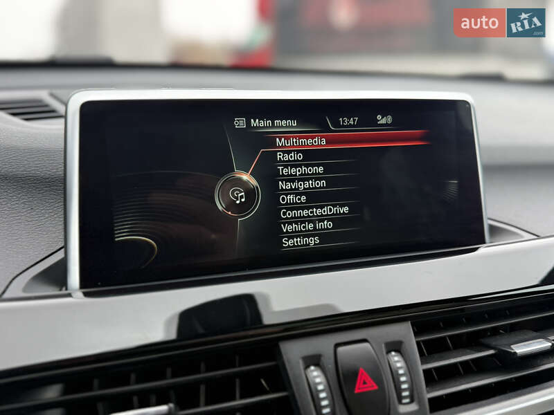 Позашляховик / Кросовер BMW X1 2017 в Києві фото 23 Позашляховик / Кросовер BMW X1 2017 в Києві