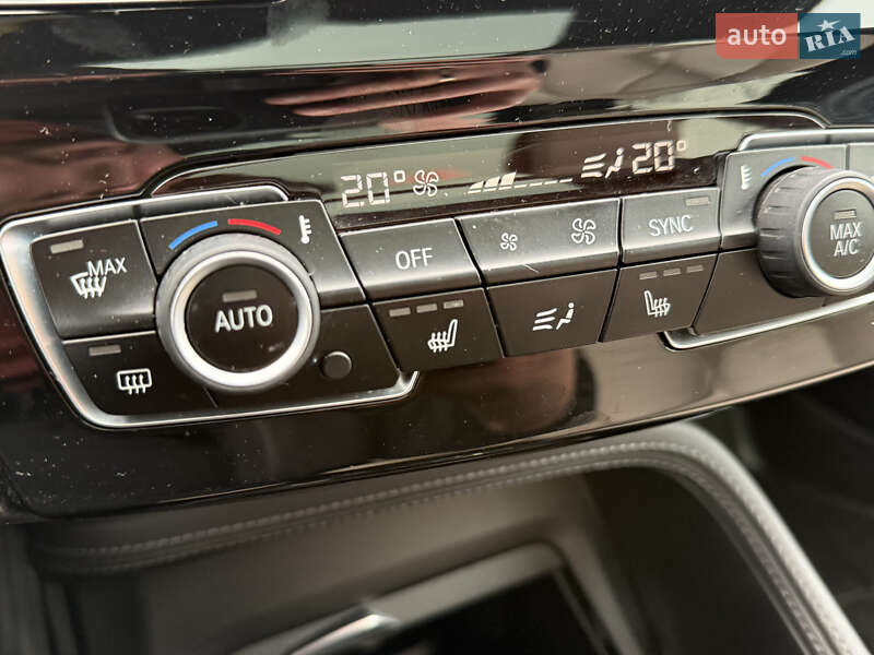 Позашляховик / Кросовер BMW X1 2017 в Києві фото 27 Позашляховик / Кросовер BMW X1 2017 в Києві