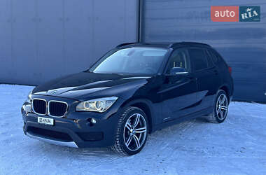 Внедорожник / Кроссовер BMW X1 2012 в Луцке
