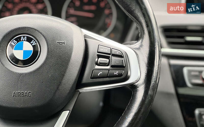 Внедорожник / Кроссовер BMW X1 2017 в Львове