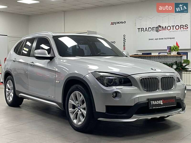 Позашляховик / Кросовер BMW X1 2011 в Києві