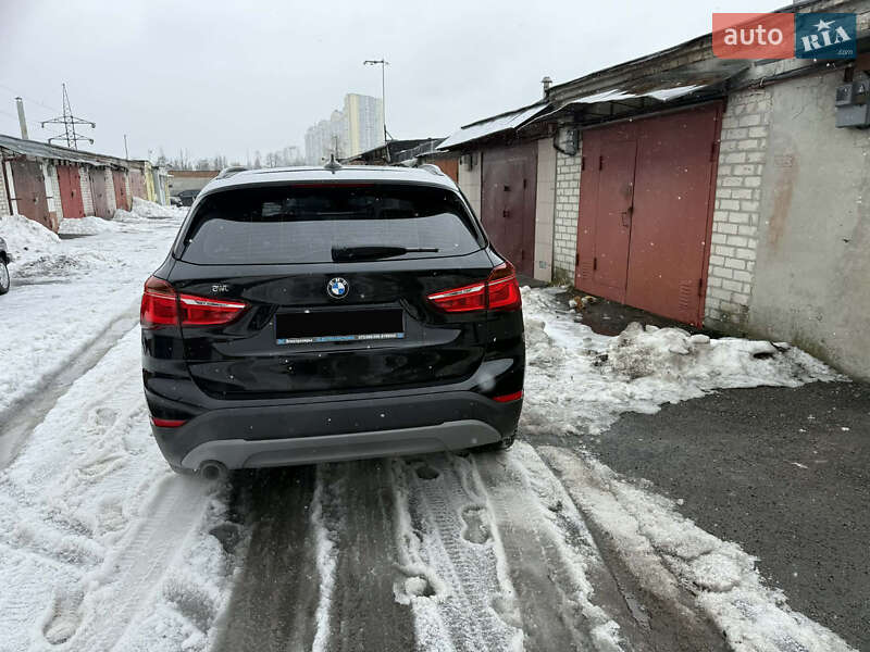 Внедорожник / Кроссовер BMW X1 2017 в Киеве фото 6 Внедорожник / Кроссовер BMW X1 2017 в Киеве