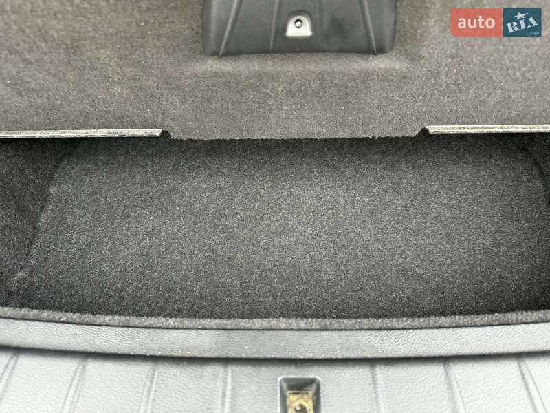 Внедорожник / Кроссовер BMW X1 2017 в Киеве фото 18 Внедорожник / Кроссовер BMW X1 2017 в Киеве